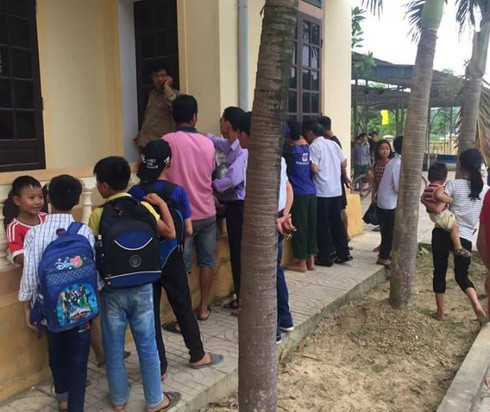 Hà Tĩnh: Lùm xùm vụ bố đẻ “bắt cóc” con trai - ảnh 1