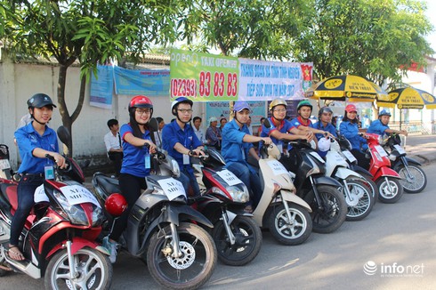 Hà Tĩnh: Miễn phí mọi lúc, mọi nơi cho các sĩ tử - ảnh 7