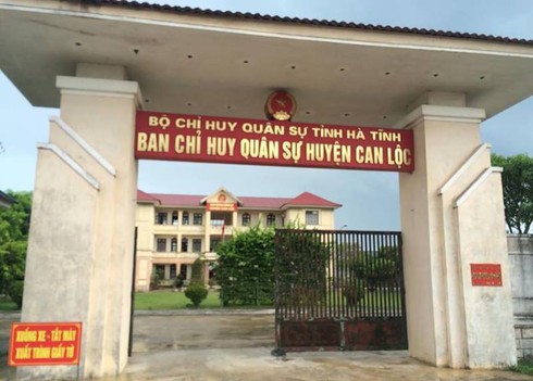 Hà Tĩnh: Hạ cấp, cách mọi chức vụ Trung tá quân đội lừa chạy việc hơn 8 tỷ đồng - ảnh 1