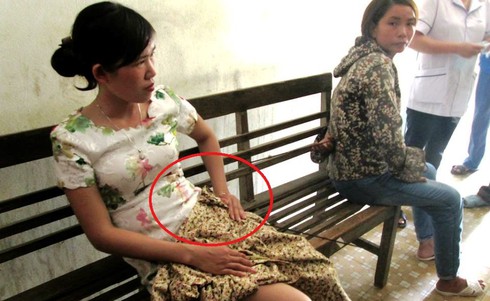Đề nghị truy tố đối tượng phê ma túy, dùng nỏ săn thú bắn 3 người bị thương - ảnh 1