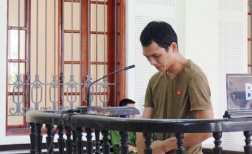 Tước đoạt mạng sống hàng xóm vì mâu thuẫn lúc rào vườn - ảnh 1