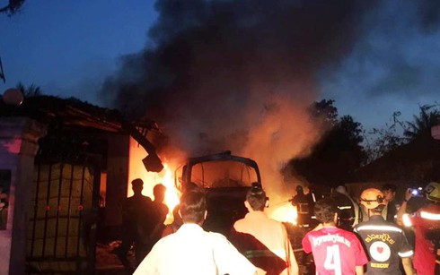 Các nạn nhân vụ cháy xe khách kinh hoàng ở Lào được đưa về VN chữa trị - ảnh 2