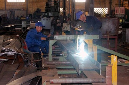 DN cần cải thiện môi trường làm việc để giảm thiểu TNLĐ - ảnh 1