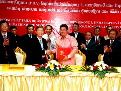Việt Nam là nhà đầu tư nước ngoài lớn nhất ở Lào - ảnh 1