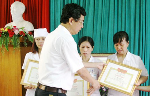 Có thực tâm tôn vinh? - ảnh 1