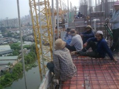 Đừng thờ ơ với an toàn lao động - ảnh 1
