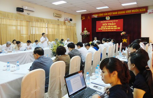 Khẳng định vai trò, vị trí của tổ chức Công đoàn trong Hiến pháp - ảnh 1