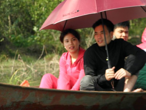 Lễ hội chùa Hương: Du khách hào hứng hành hương - ảnh 15