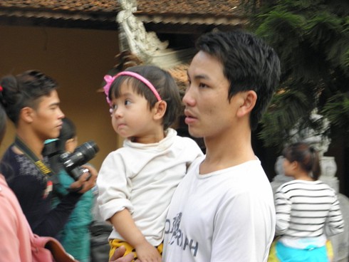 Lễ hội chùa Hương: Du khách hào hứng hành hương - ảnh 5