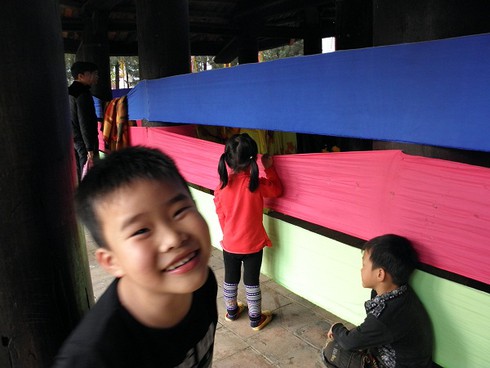 Lễ hội chùa Hương: Du khách hào hứng hành hương - ảnh 7