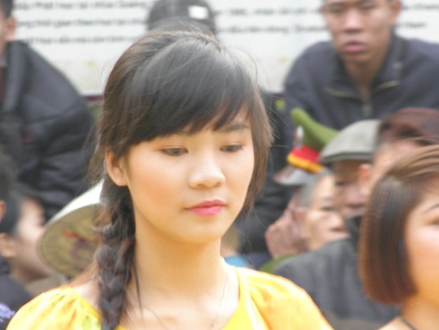 Lễ hội chùa Hương: Du khách hào hứng hành hương - ảnh 9