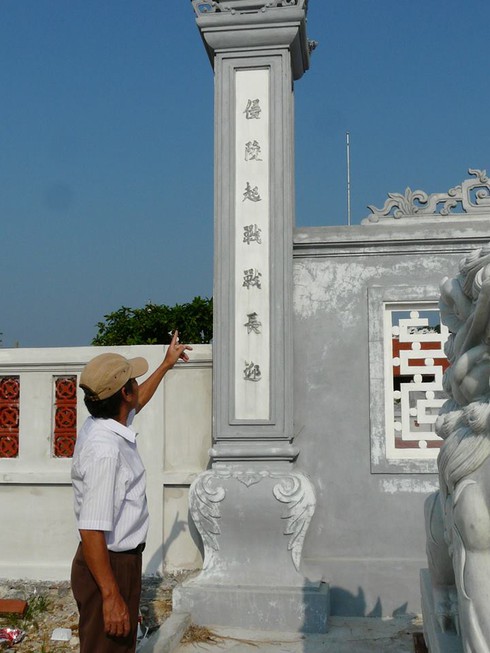 Sự sâu sắc trong câu đối quyết bảo vệ chủ quyền ở đảo tiền tiêu - ảnh 2