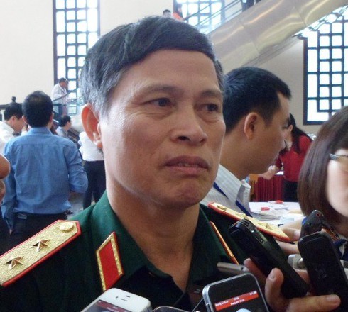 Báo chí đừng nên