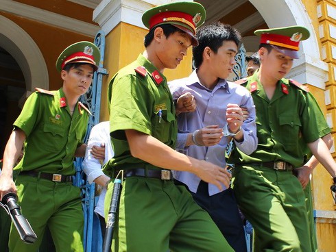 Thông qua Bộ luật Hình sự (sửa đổi): Bỏ tử hình ở 7 tội danh - ảnh 1