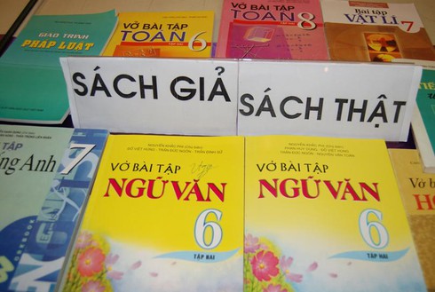 Bộ luật Hình sự 2015: In lậu sách sẽ bị phạt tù đến 5 năm - ảnh 1