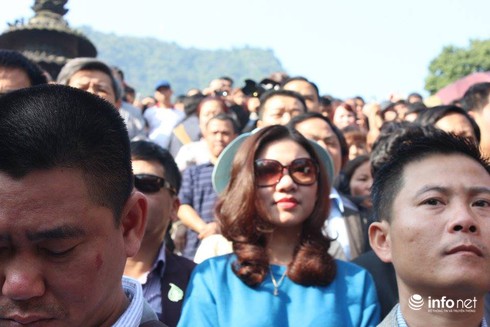 Khai hội chùa Hương: Đã vãn