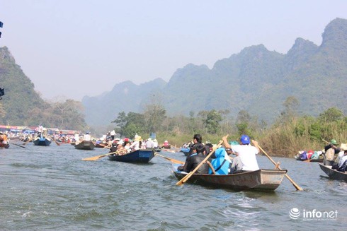 Khai hội chùa Hương: Đã vãn