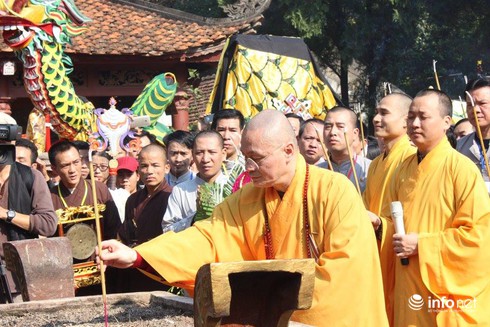 Khai hội chùa Hương: Đã vãn