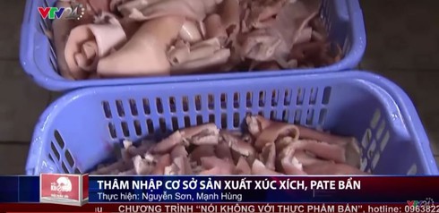 Phóng sự pa- tê bẩn của VTV24: Video phát ngày 1/8 là dựng lại hiện trường? - ảnh 1