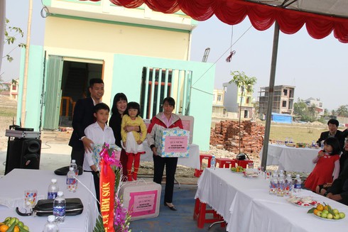 Xây dựng căn nhà mới tặng vợ Liệt sỹ Trường Sa - ảnh 1