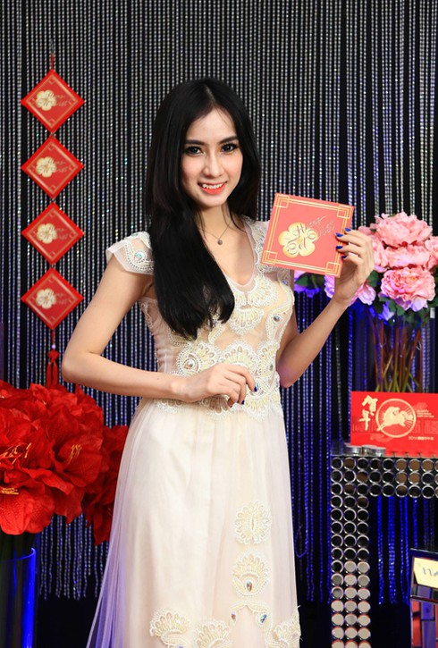 13 hotgirl tuổi Ngọ cùng đón Giao thừa - ảnh 10