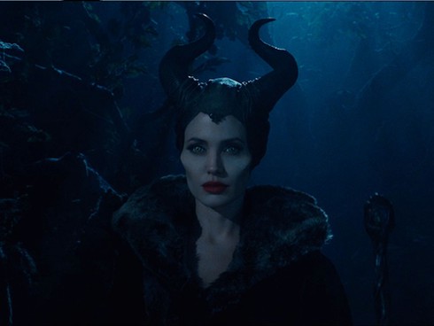 Review phim Maleficent 2 Mistress of Evil  Tiên hắc ám 2