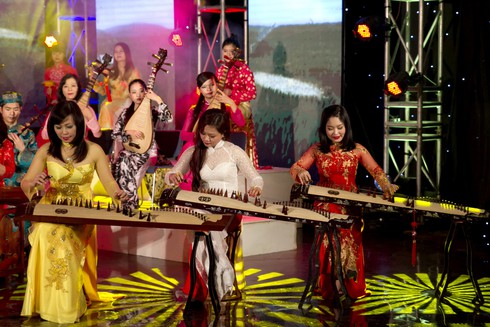 Cầu truyền hình 30 Tết: Đêm nhạc dân tộc đặc sắc - ảnh 9