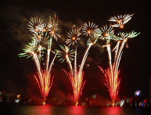 Giao thừa 2014 cả nước xem bắn pháo hoa ở đâu? - ảnh 2