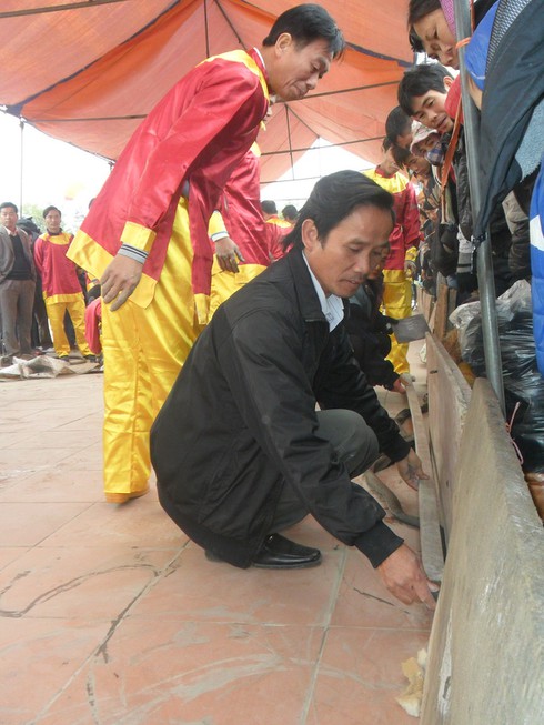 Chơi pháo đất ở đền Trần Thái Bình - ảnh 7