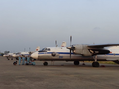 Mới: Việt Nam đã tiếp cận vị trí nghi ngờ có mảnh vỡ máy bay - ảnh 17