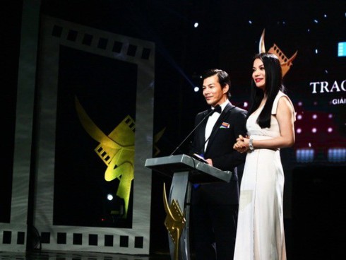 Ngắm dàn sao Việt trên thảm đỏ Cánh diều vàng - ảnh 13