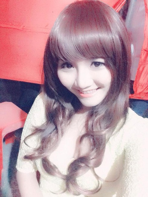 Cô gái đeo mặt nạ tại X Factor thừa nhận là ca sĩ Anh Thúy - ảnh 2