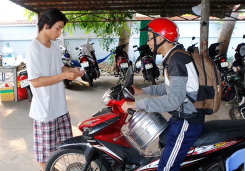 Gặp gỡ chàng trai giữ xe 17 tuổi lấy nước mắt khán giả The X-factor - ảnh 4