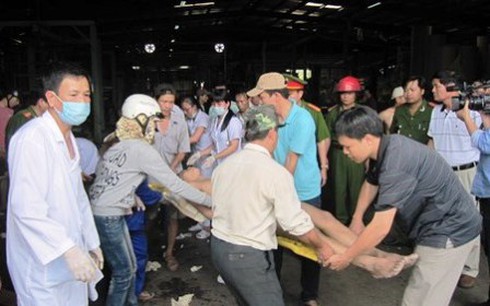 Ngạt khí độc, 2 người chết, 4 trọng thương - ảnh 1