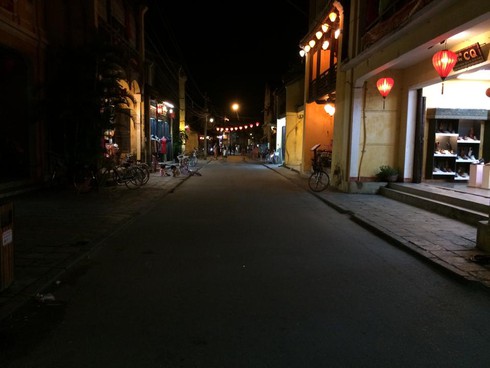 Tăng phí tham quan, du khách nói KHÔNG với Hội An? - ảnh 1