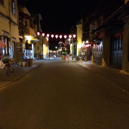 Tăng phí tham quan, du khách nói KHÔNG với Hội An? - ảnh 9