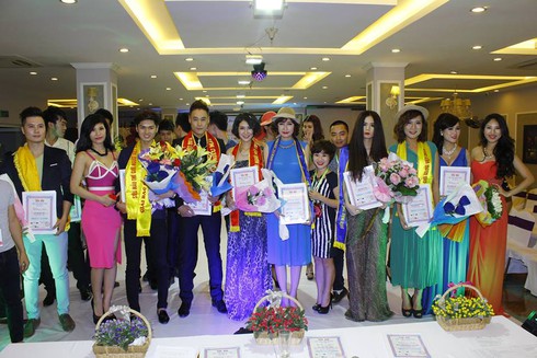 Nguyễn Bảo Long, Lê Thị Lan Anh đăng quang siêu mẫu TG người Việt 2014 - ảnh 7
