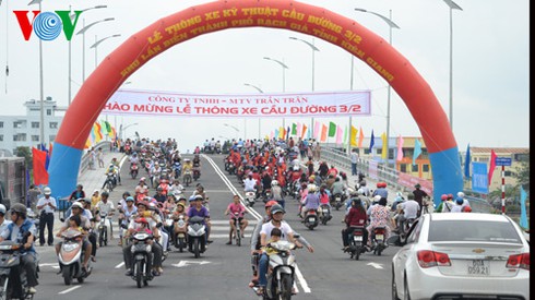 Kiên Giang thông xe cầu đường 3/2 nối khu lấn biển Rạch Giá - ảnh 1