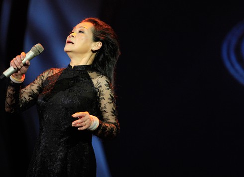 Khánh Ly: “Xin cho quê hương mãi bình an” - ảnh 2