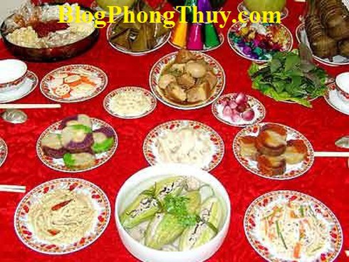 Tết Đoan Ngọ: Phải cúng gia tiên vào giờ Ngọ - ảnh 1