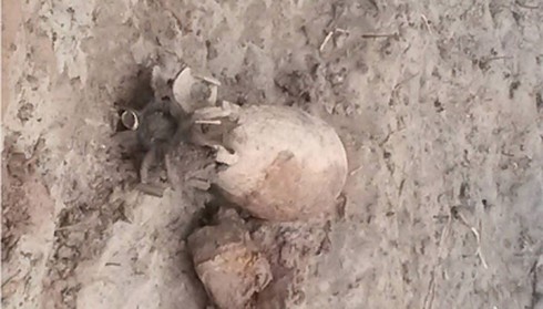 Phát hiện bom nổ chậm ở Tứ Kỳ - ảnh 1