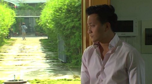 Vừa đi vừa khóc tập 32: Đông Dương bất lực với bà nội