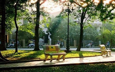 Dự báo thời tiết 1/8: Hà Nội nắng nóng, Nam bộ có mưa - ảnh 1