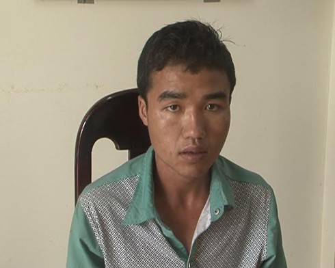 Bắt đối tượng trộm cắp điện thoại của bệnh nhân nằm viện - ảnh 2