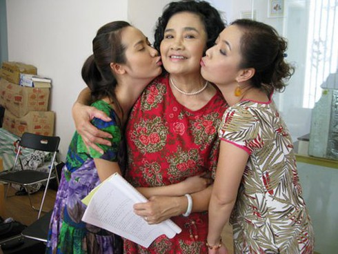 Dàn diễn viên kỳ cựu của 'Sao Tháng Tám' sau gần 4 thập kỷ 5