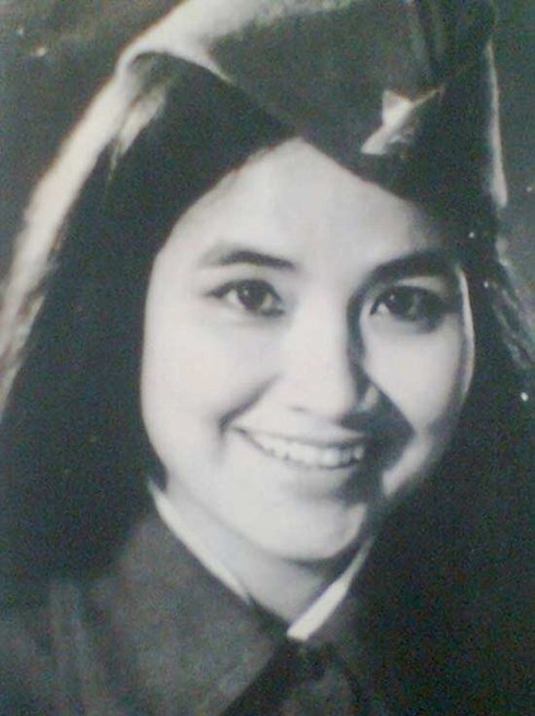 Dàn diễn viên kỳ cựu của 'Sao Tháng Tám' sau gần 4 thập kỷ 3