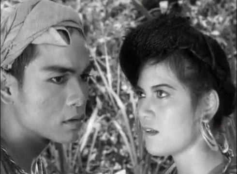 Dàn diễn viên kỳ cựu của 'Sao Tháng Tám' sau gần 4 thập kỷ 13