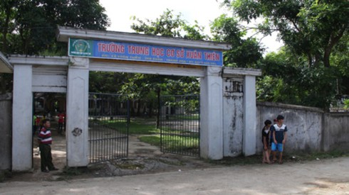 Vụ học sinh bị đâm vật nhọn vào người: Khả năng nhiễm HIV thấp - ảnh 1