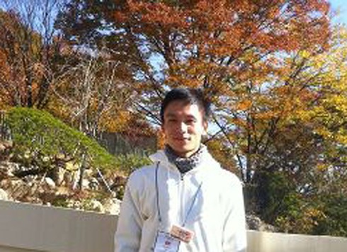 Nghị lực phi thường của chàng trai không chân - ảnh 1