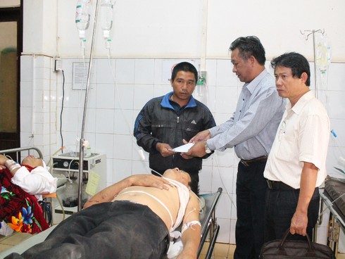 Đăk Lăk: TNGT nghiêm trọng làm 2 người chết, 11 người bị thương - ảnh 9